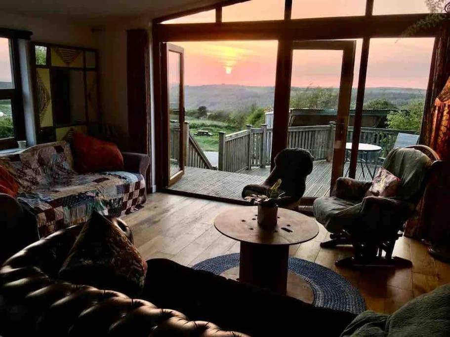 Spacious Cabin On Isolated Farm With Sea View Bude Exteriér fotografie